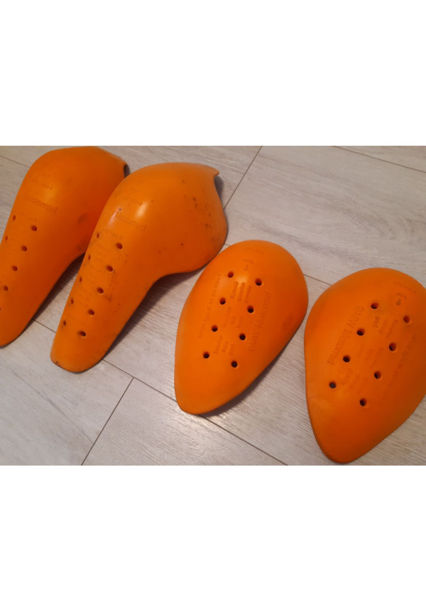 Захист в куртку BMW 50євро